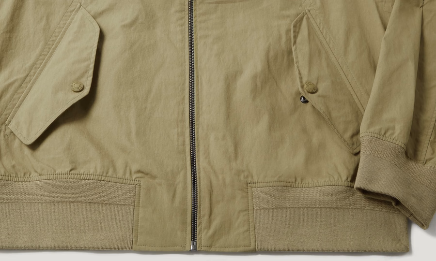 CARRIER JACKET